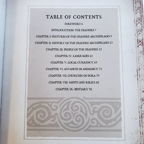 WARHAMMER 40000 CHAPTER APPROVED BOOK AND PILLARS - Picture 6 of 16